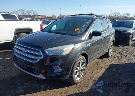2017 Ford Escape Se z USA, uszkodzony, nr VIN 1FMCU9GD0HUD14813